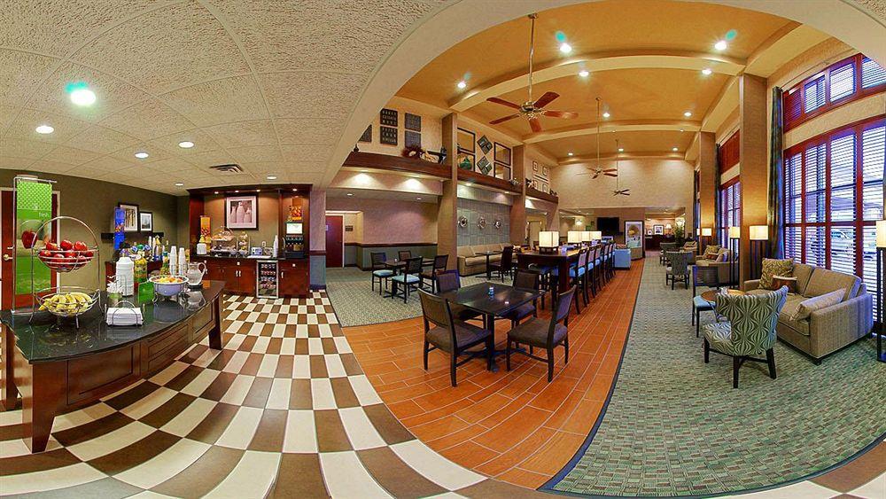 Hampton Inn & Suites Valparaiso Bagian luar foto