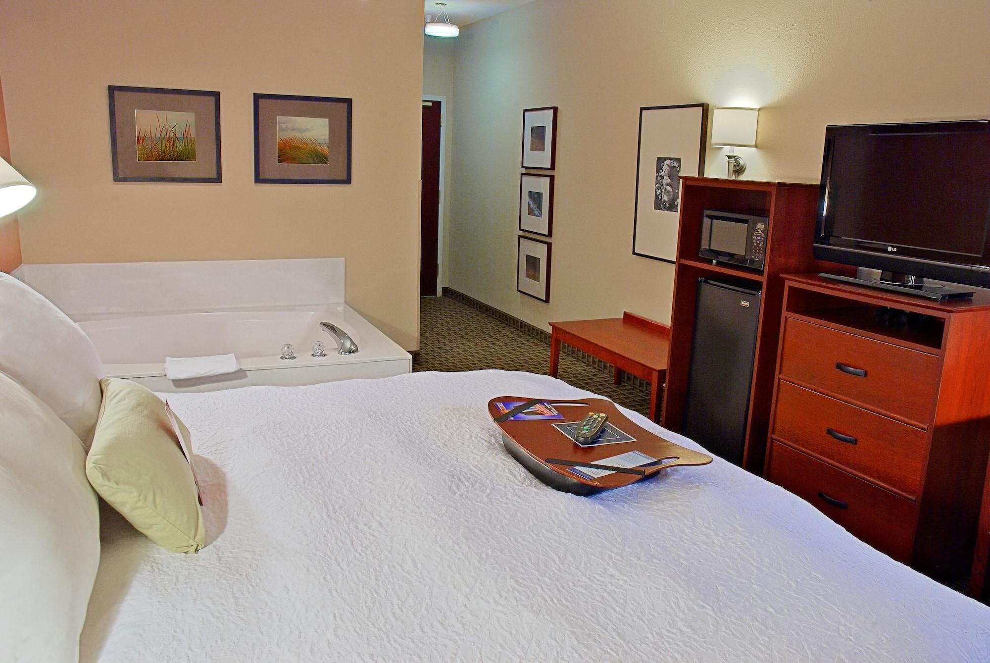 Hampton Inn & Suites Valparaiso Bagian luar foto