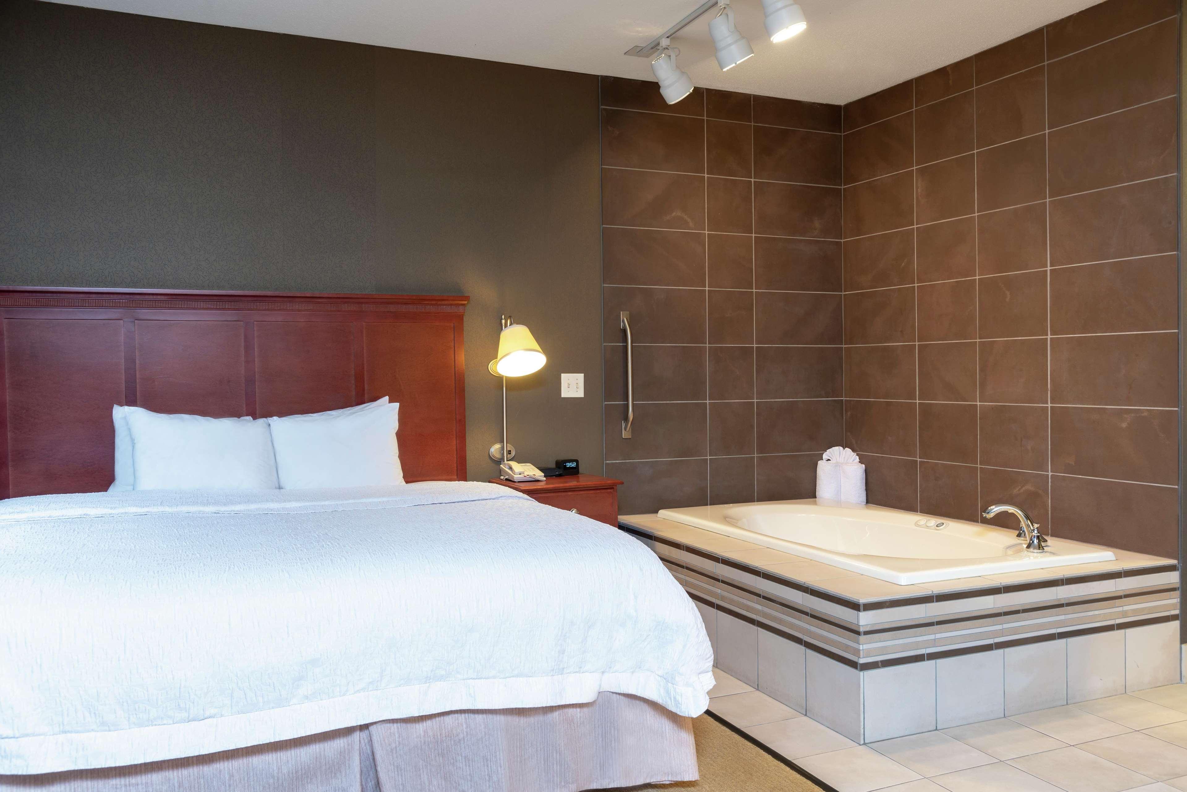 Hampton Inn & Suites Valparaiso Bagian luar foto