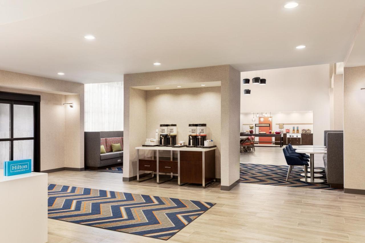 Hampton Inn & Suites Valparaiso Bagian luar foto
