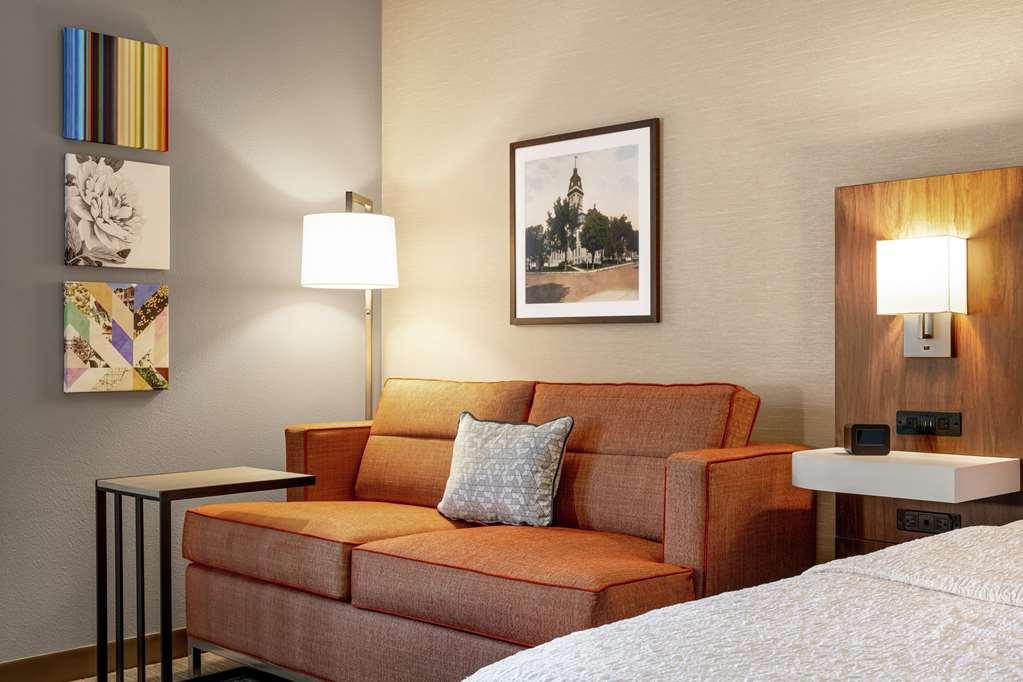 Hampton Inn & Suites Valparaiso Ruang foto