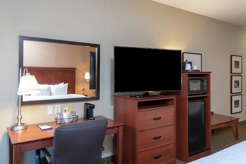 Hampton Inn & Suites Valparaiso Bagian luar foto