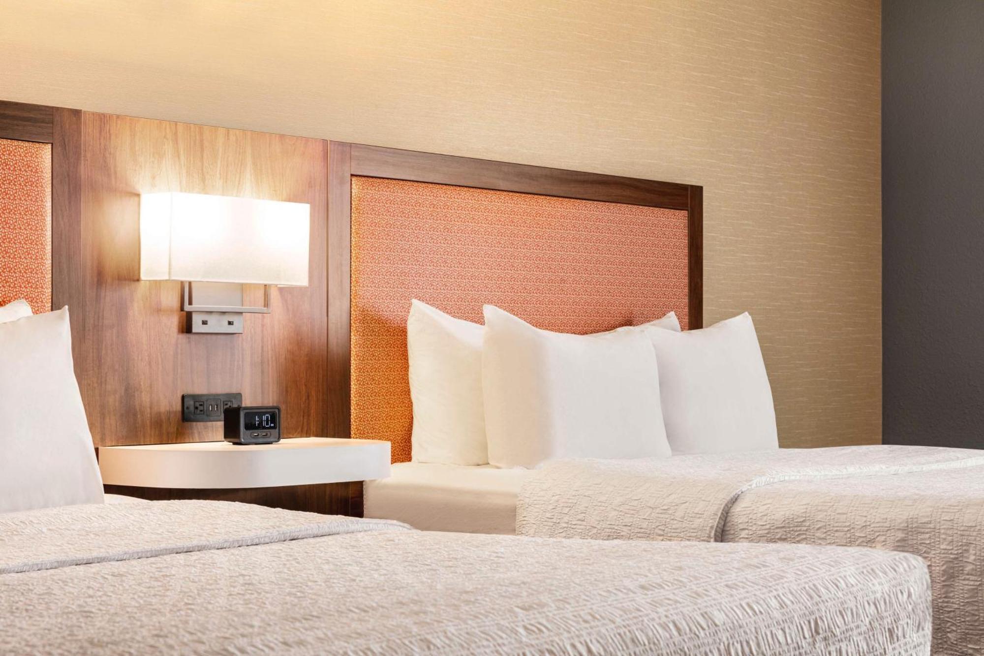 Hampton Inn & Suites Valparaiso Bagian luar foto